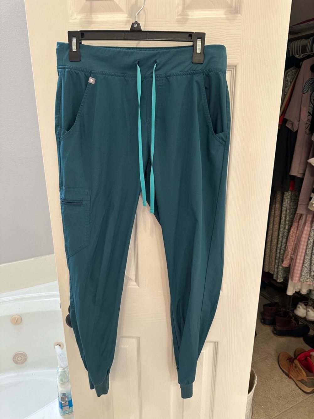 Figs - Caribbean blue Jogger Scrub Pants with Teal Drawstring